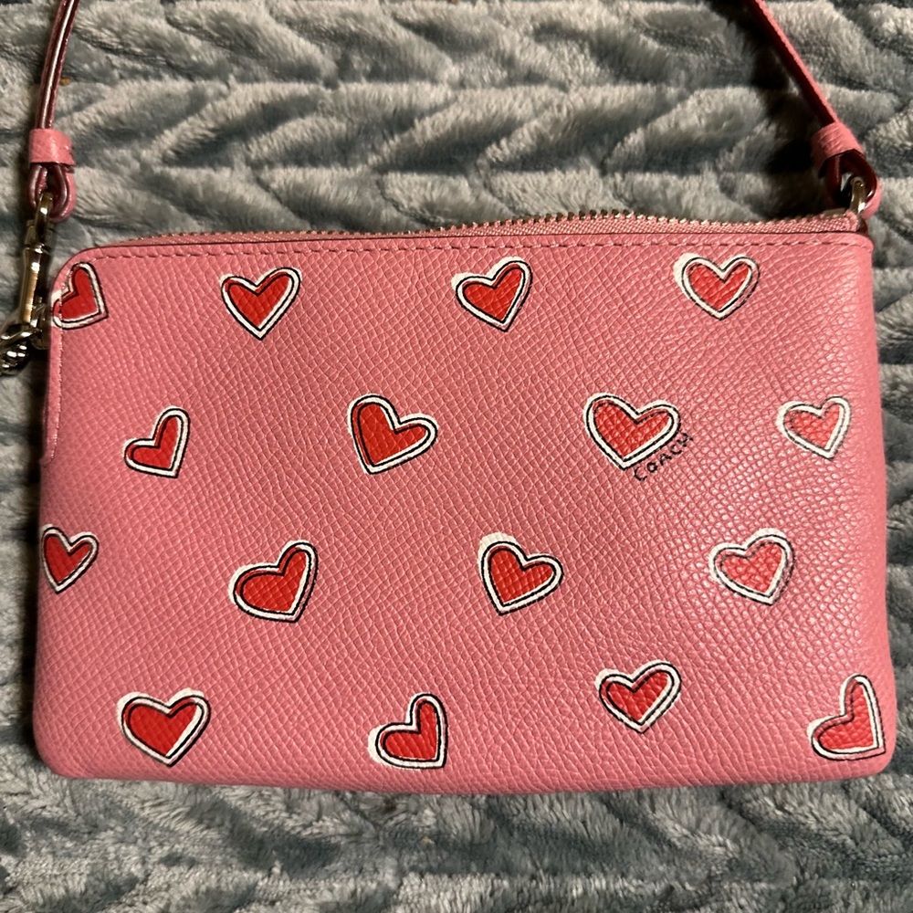Coach Pink Heart Motif Wristlet - Picture 3 of 6